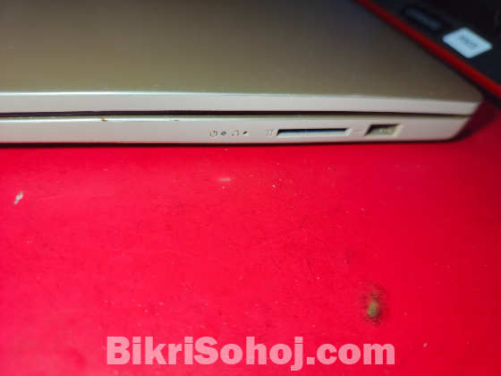 Lenevo IdeaPad 1